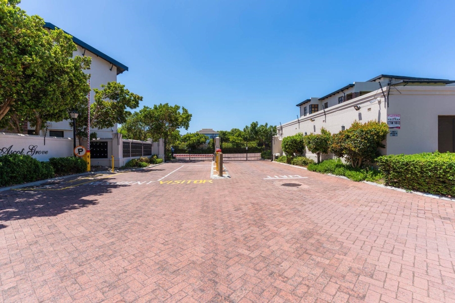 2 Bedroom Property for Sale in Royal Ascot Western Cape